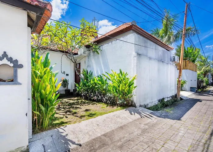 Azure 3 - Tropical 4-bedroom Pool Near *
