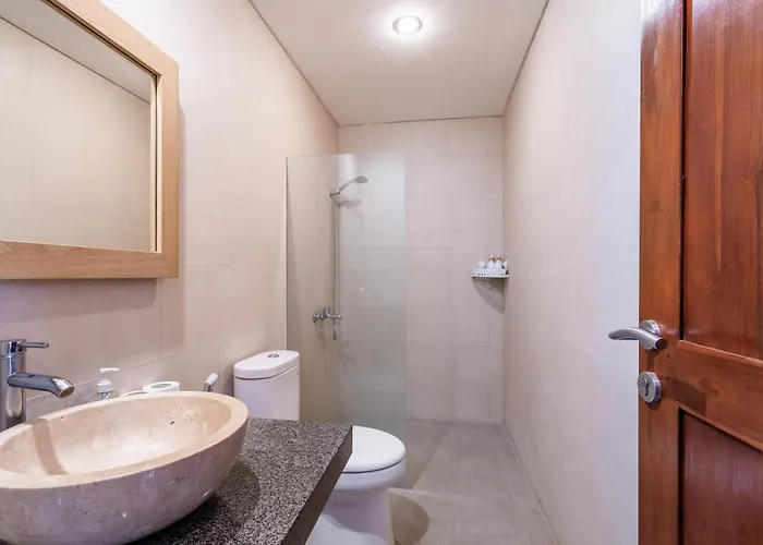 Azure 3 - Tropical 4-bedroom Pool Near Семиньяк