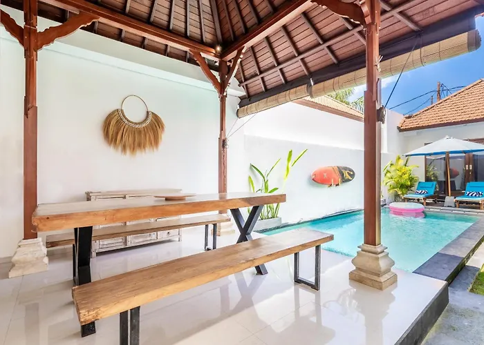 Вилла Azure 3 - Tropical 4-bedroom Pool Near